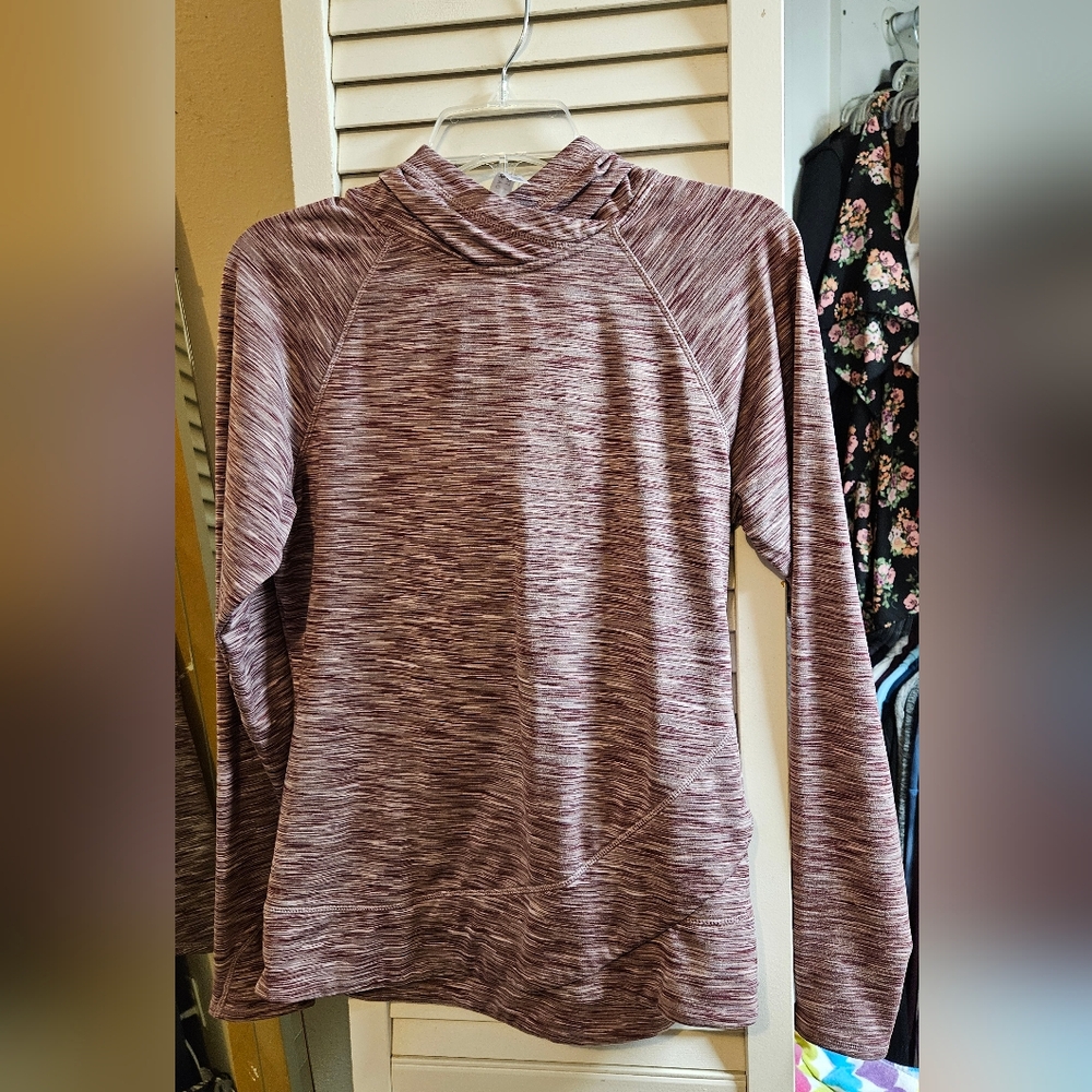 Small Running/Workout Pullovers - Picture 6 of 8